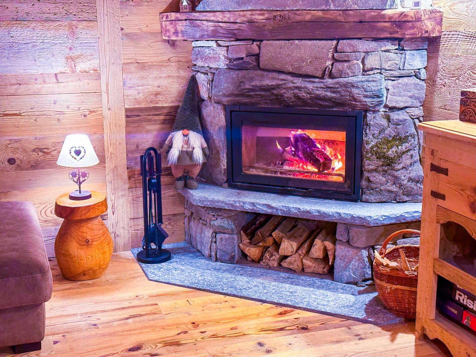 Joivy Modern Family Chalet With Stunning Mountain Views Чамполук Екстериор снимка