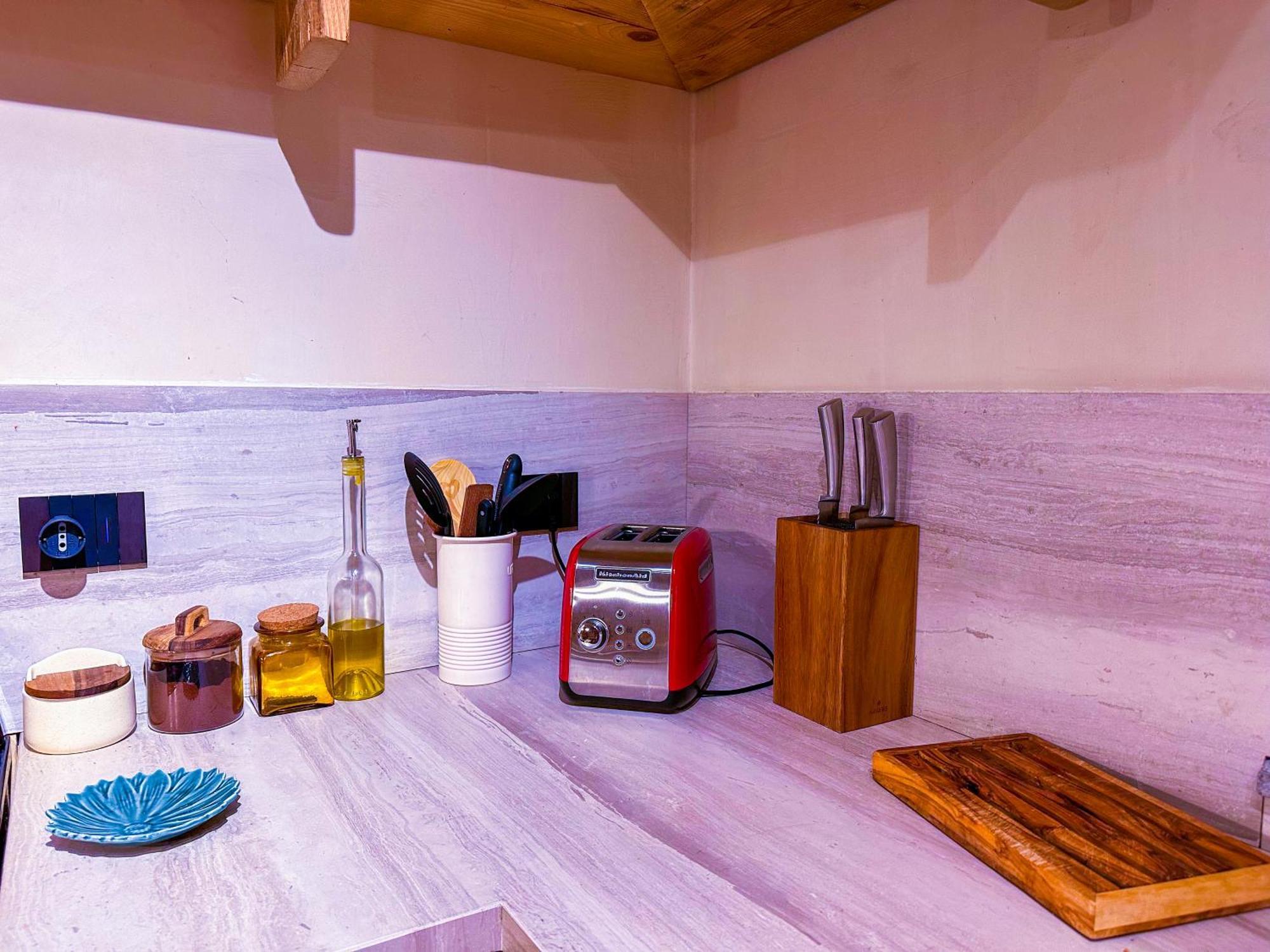 Joivy Modern Family Chalet With Stunning Mountain Views Чамполук Екстериор снимка