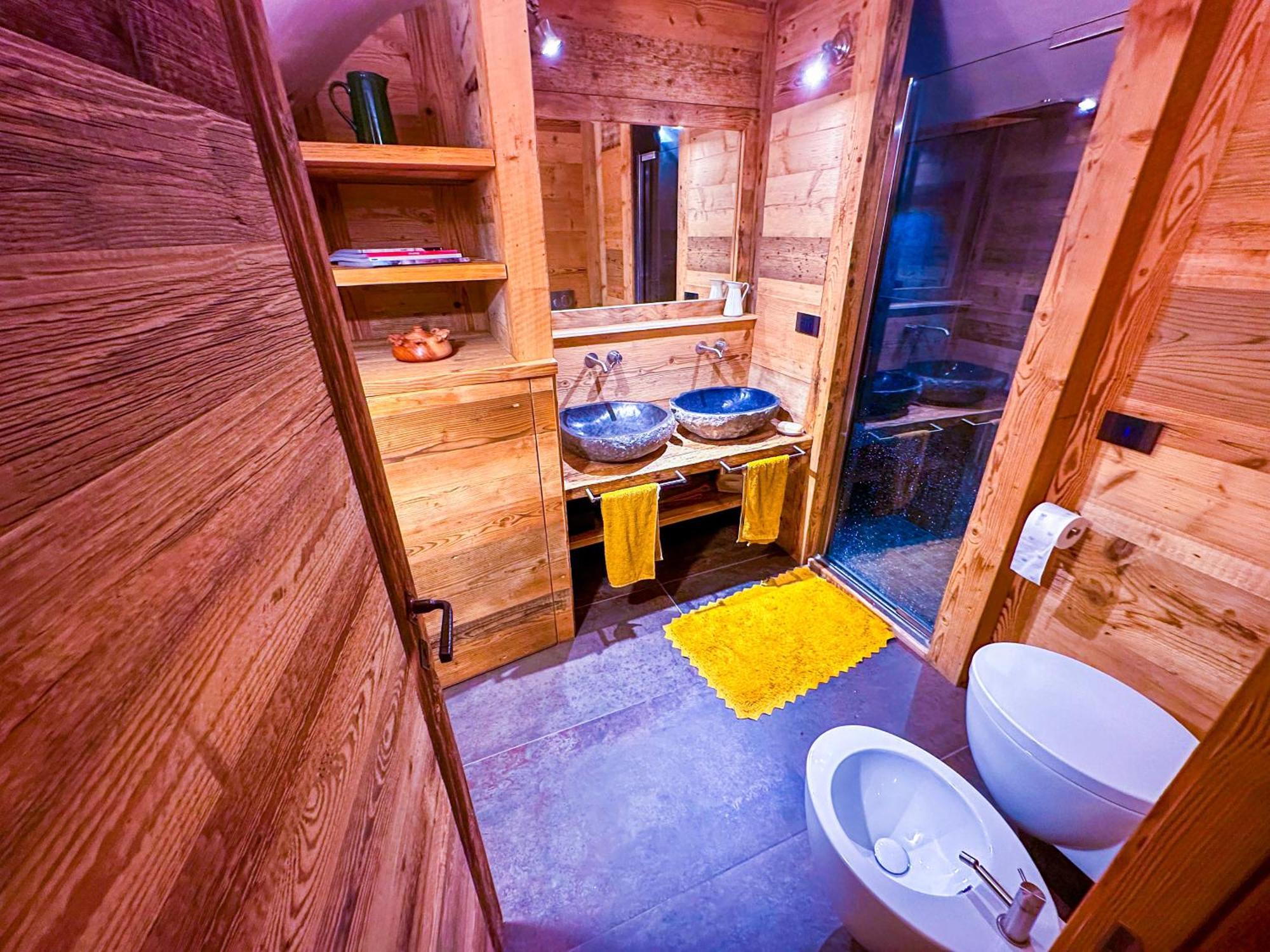 Joivy Modern Family Chalet With Stunning Mountain Views Чамполук Екстериор снимка
