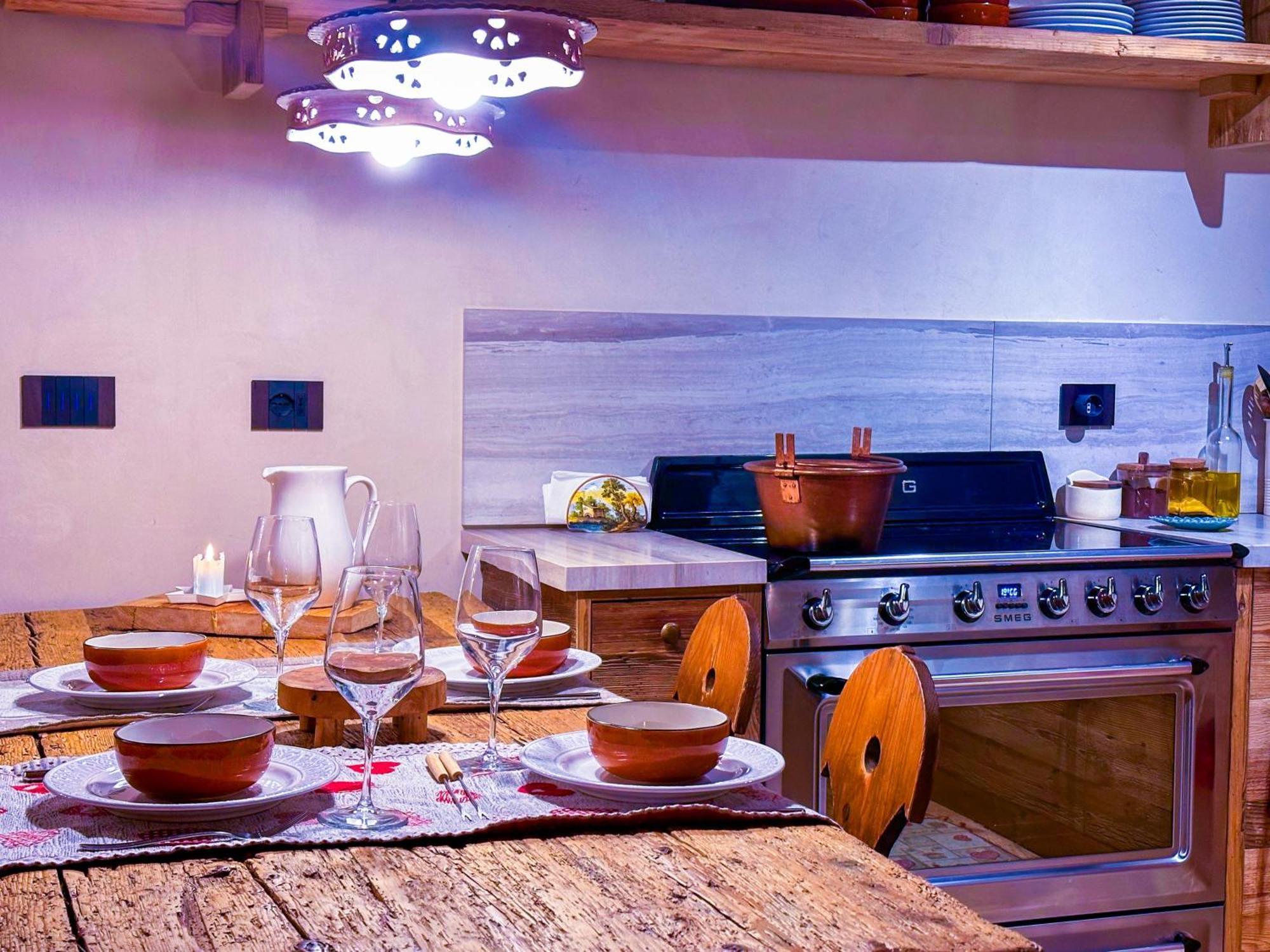 Joivy Modern Family Chalet With Stunning Mountain Views Чамполук Екстериор снимка