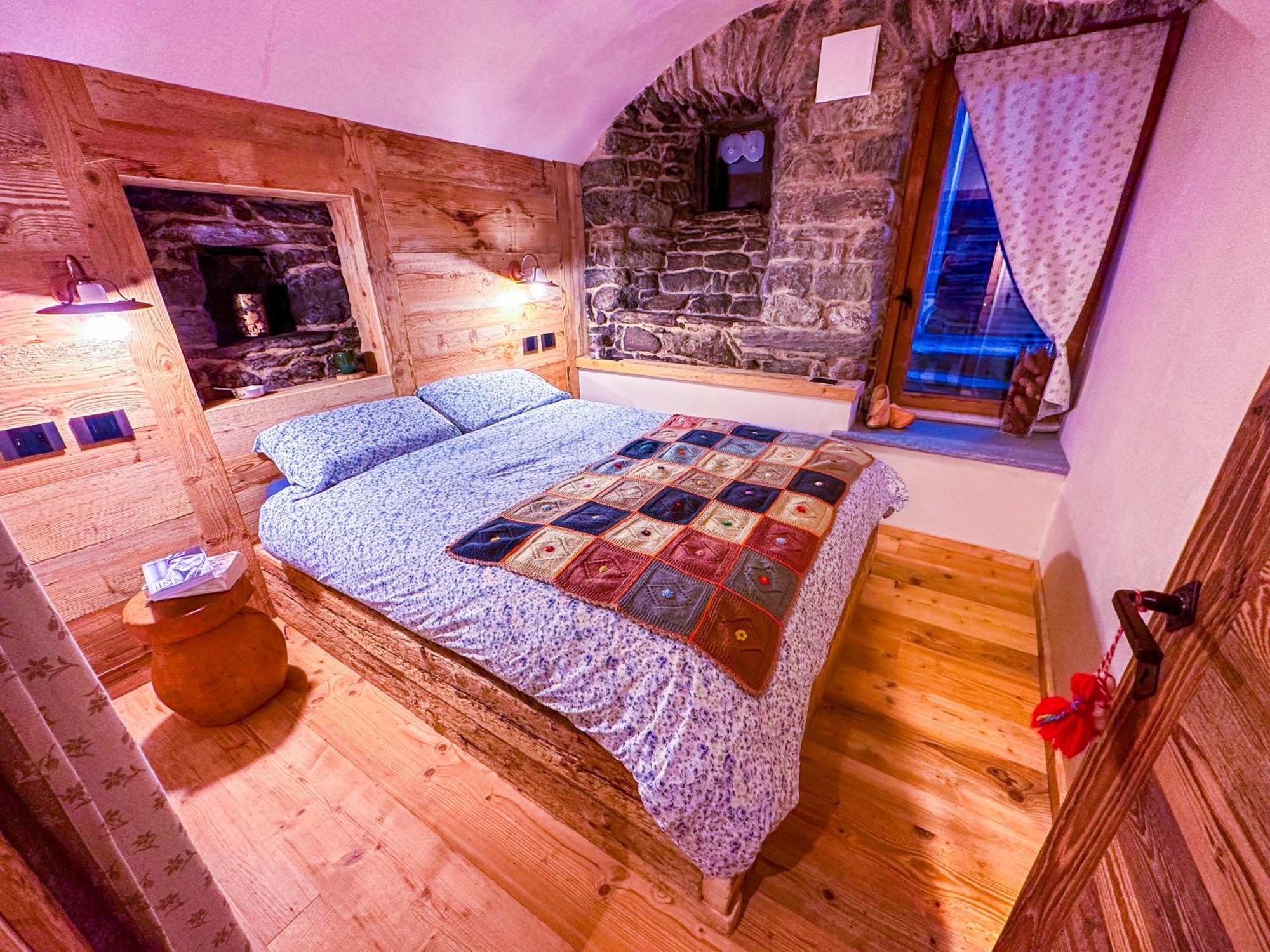 Joivy Modern Family Chalet With Stunning Mountain Views Чамполук Екстериор снимка